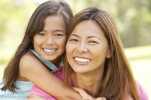 Most women keep a more juvenile skull shape throughout life Mother with very similar looking daughter