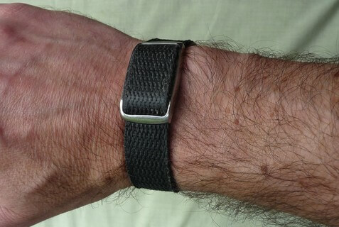 Can magnetic therapy from a wrist strap magnet help hair regrowth? Magnetic wrist strap